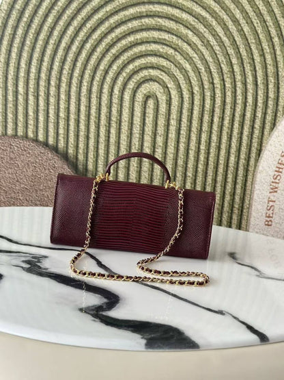 Chanel Lizard Calfskin Embossed Clutch With Chain✅*
⁠*size 25 cm*
For Price 👇 WhatsApp✅
0568585901 
0507557372
0552275751 Owner Zain 👌

Zain274
♥️♥️♥️