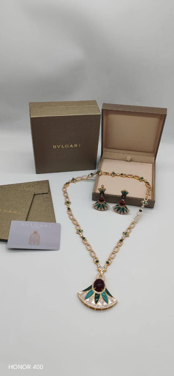 Bvlgari set

510 dhs🇦🇪🇦🇪

Zain122
♥️♥️♥️