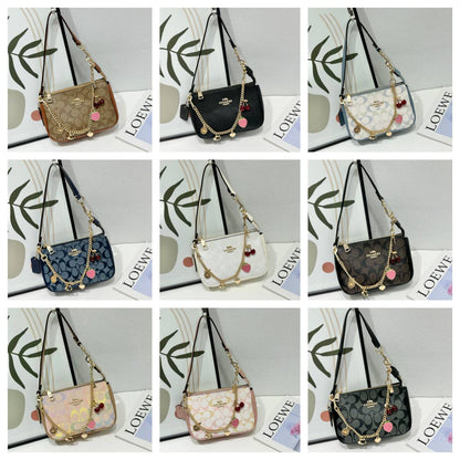 COACH

Best quality
with box

90 dhs🇦🇪🇦🇪

size 18CM

Zain290
♥️♥️♥️