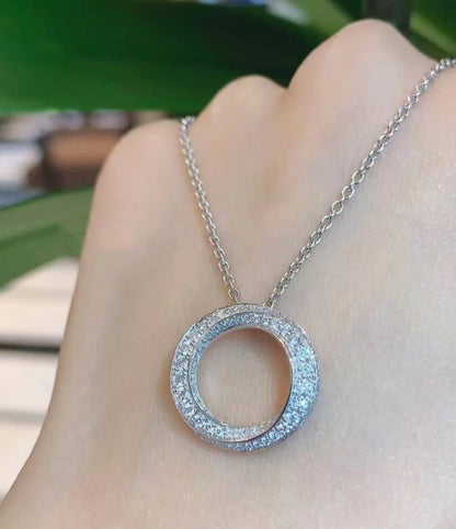 Graff necklace
Master quality 

45 dhs🇦🇪🇦🇪
simple box 📦

Zain48
♥️♥️♥️