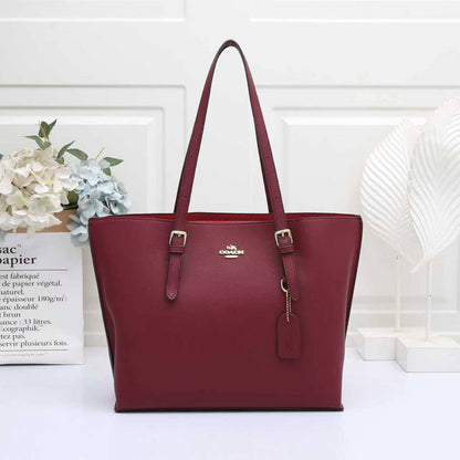 COACH Mollie Totebag
Signature Canvas material
With Zipper Pouch include
Gold Hardware
NO BOX
Size ; 41 cm
110 dhs✅

Zain239
♥️♥️♥️