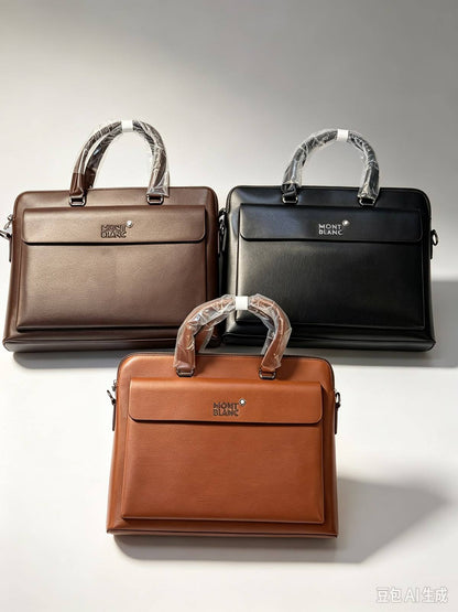 New arrived 

LAPTOP 💻 bags

110 dhs🇦🇪🇦🇪🇦🇪

Size 38cm

Zain200
♥️♥️♥️