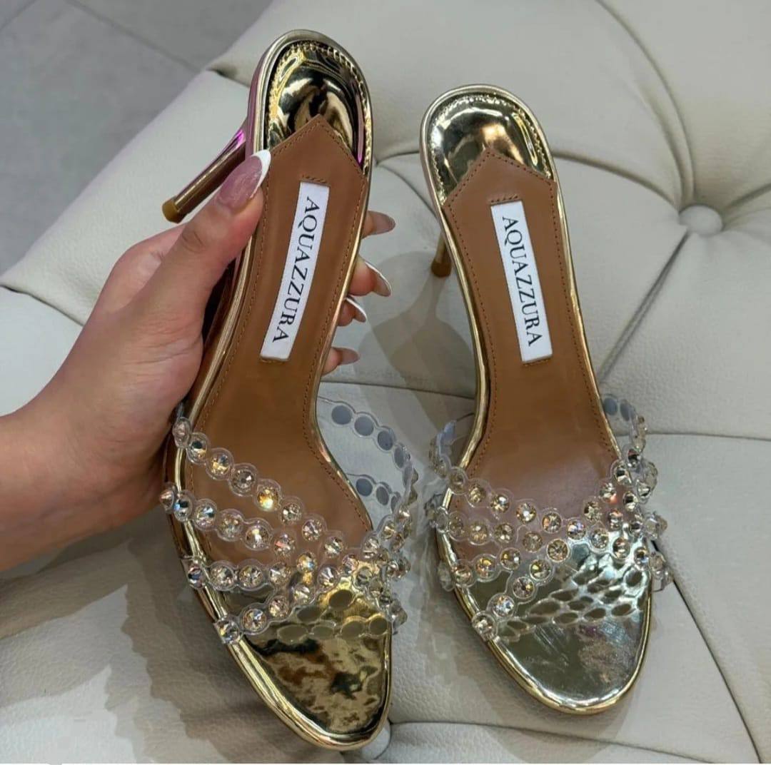 AQUAZZURA

270 dhs🌺
*SIZE  36   TO   41*

Zain224
♥️♥️♥️