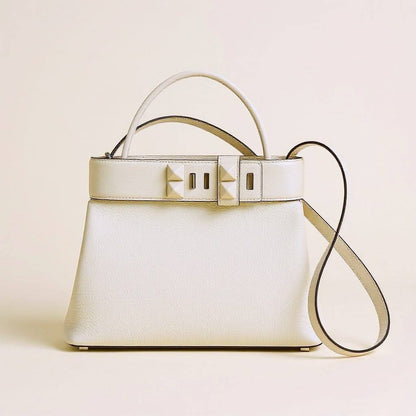 Hermes
High quality
115 dhs💓

Zain50
♥️♥️♥️
