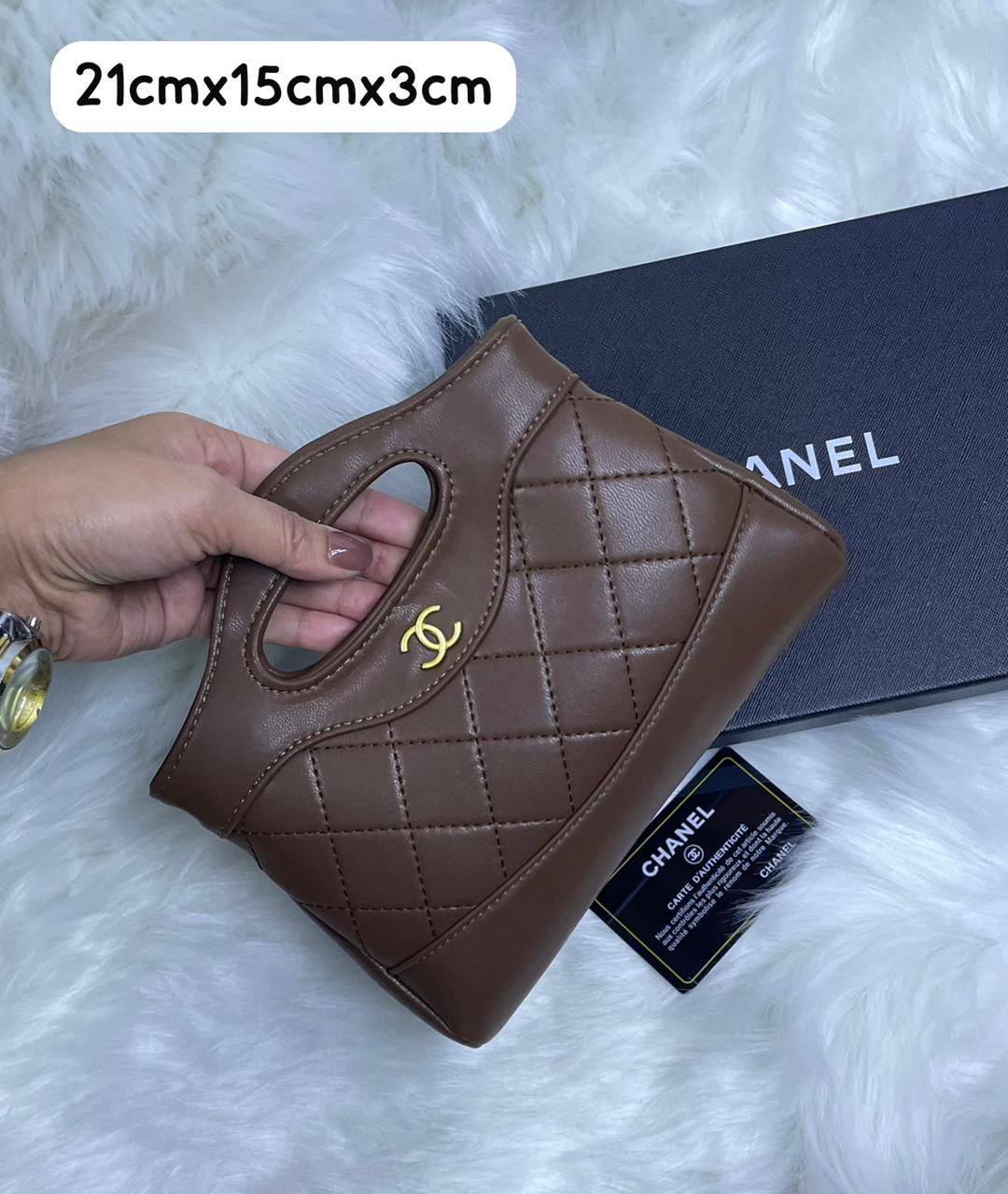 Chanel

with box
🎁🎁🎁

95 dhs✅

Zain72
♥️♥️♥️