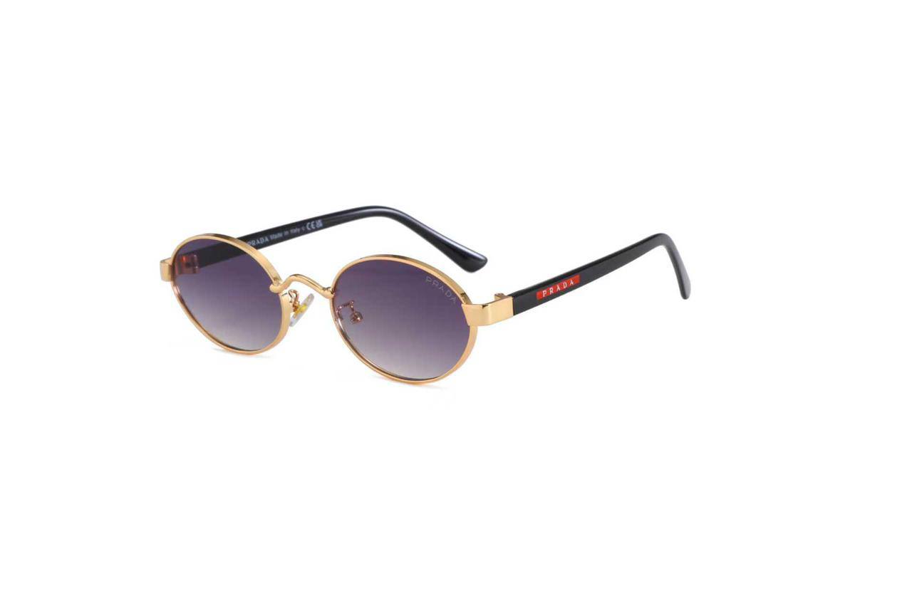 Prada
Sunglasses 🕶️ 
good quality 💯
With master box 🗃️ 
50 dhs❣️

Zain273
♥️♥️♥️