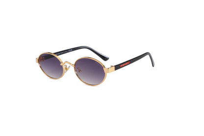 Prada
Sunglasses 🕶️ 
good quality 💯
With master box 🗃️ 
50 dhs❣️

Zain273
♥️♥️♥️