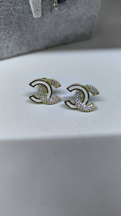 Chanel earring

60 dhs

Zain89
♥️♥️♥️