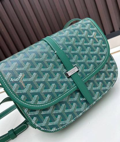 GOYARD 
SLING BAG NEW CAME UNISEX HIGH QUALITY WITH BOX 🎁🎁🎁

110 dhs💓

Zain39
♥️♥️♥️