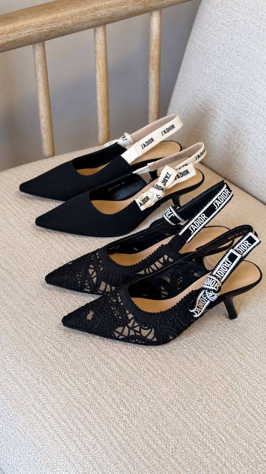 DIOR

QUALITY: SUPER MASTER 

SIZE:36 TO 42🥰
430 dhs🇦🇪🇦🇪🇦🇪

Zain319
♥️♥️♥️