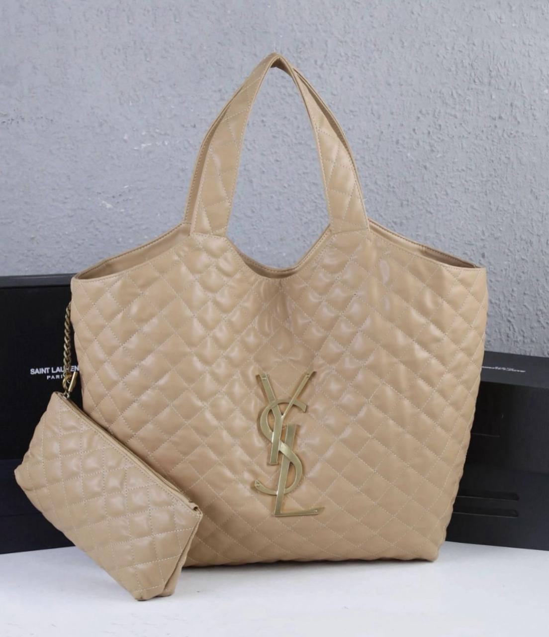 YSL 

NEW CAME 

HIGH QUALITY

125 dhs🪙🌨️

Zain39
♥️♥️♥️