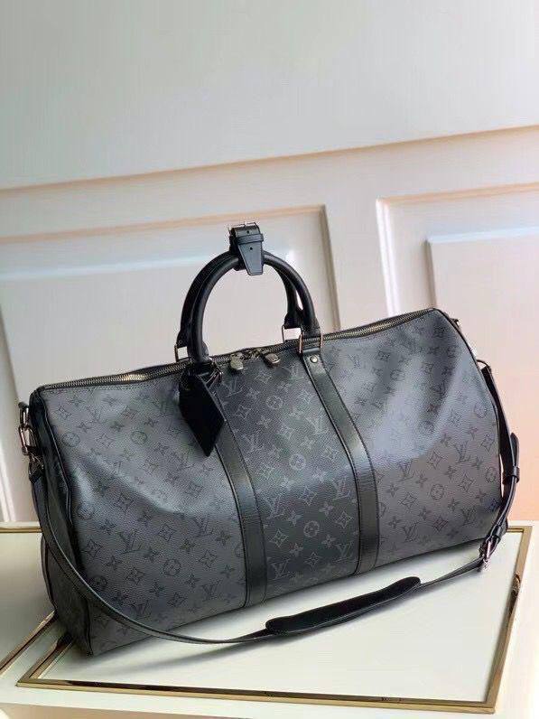 Louis vuitton💕💕✨
Duffel bag Super master quality 🔥🔥
Available ✨💕💕
With full packing 📦🎀
For Price 👇 WTSP Text Zain 0568585901

Zain252
♥️♥️♥️