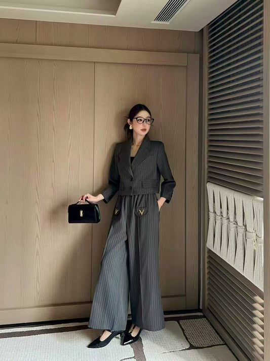 New collections 

VALENTINO

Super Master quality

Sizes: S M L

480 DHS🇦🇪🇦🇪

Zain308
♥️♥️♥️