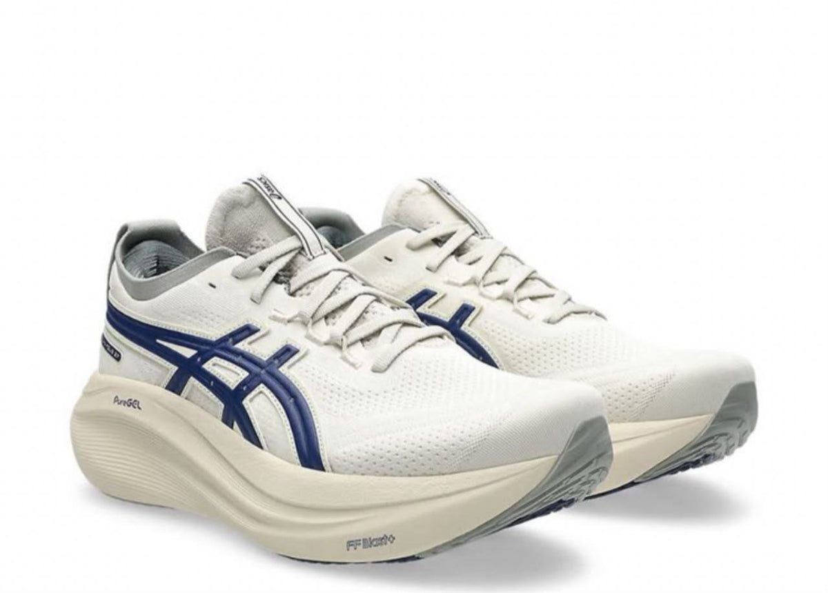New 🆕 
Asics

40 TO 45 
170 dhs🇦🇪🇦🇪

Zain183
♥️♥️♥️
