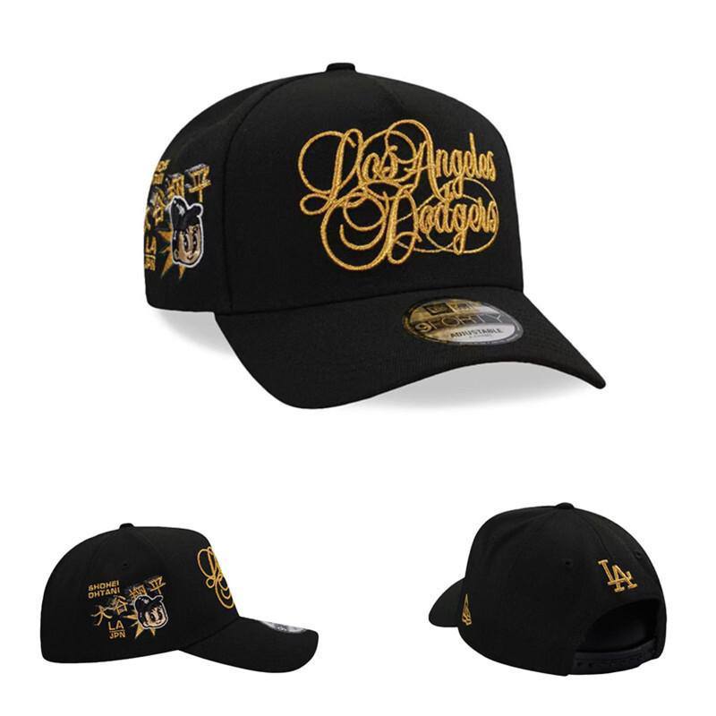 Caps
35 dhs✅

Zain138
♥️♥️♥️