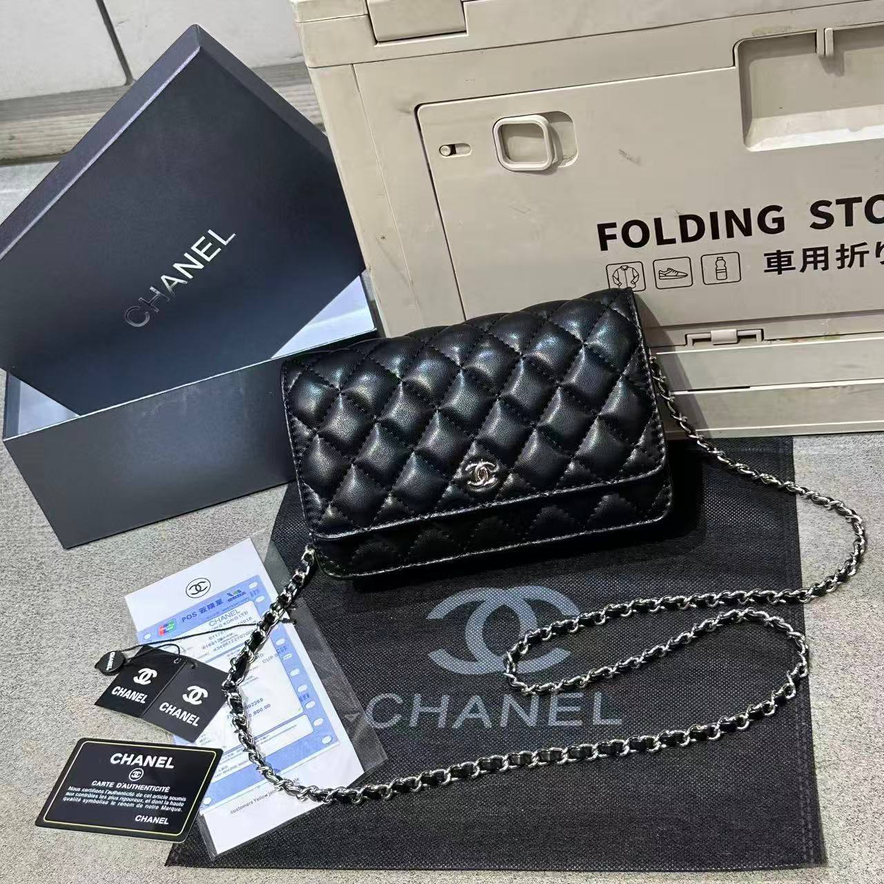 Chanel
withbox 
95 dhs🇦🇪🇦🇪

Zain143
♥️♥️♥️