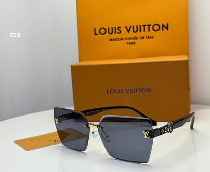 LV

Sunglasses 
65 dhs🇦🇪🇦🇪🇦🇪

Zain182
♥️♥️♥️