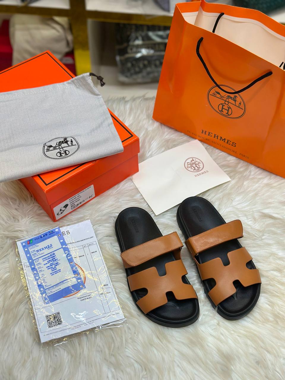 Hermes
Size:41 to 45
120 dhs🇦🇪🇦🇪

Zain241
♥️♥️♥️