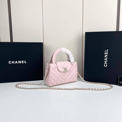 Chanel
Master 
260 dhs✅
#20cm
#with box🥰🥰

Zain228
♥️♥️♥️