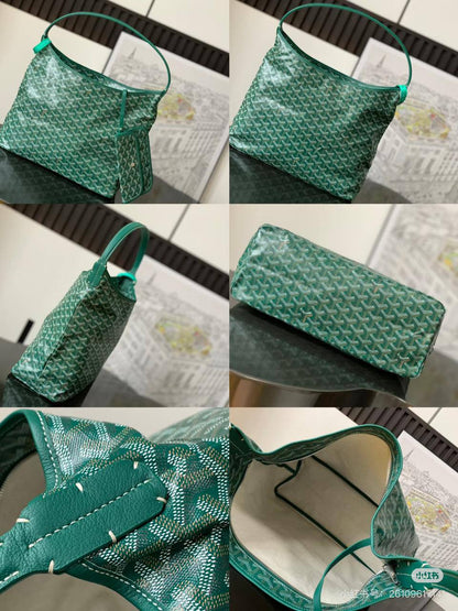 GOYARD
Size   42cm
90 dhs🪙💚
+paper bag

Zain04
♥️♥️♥️