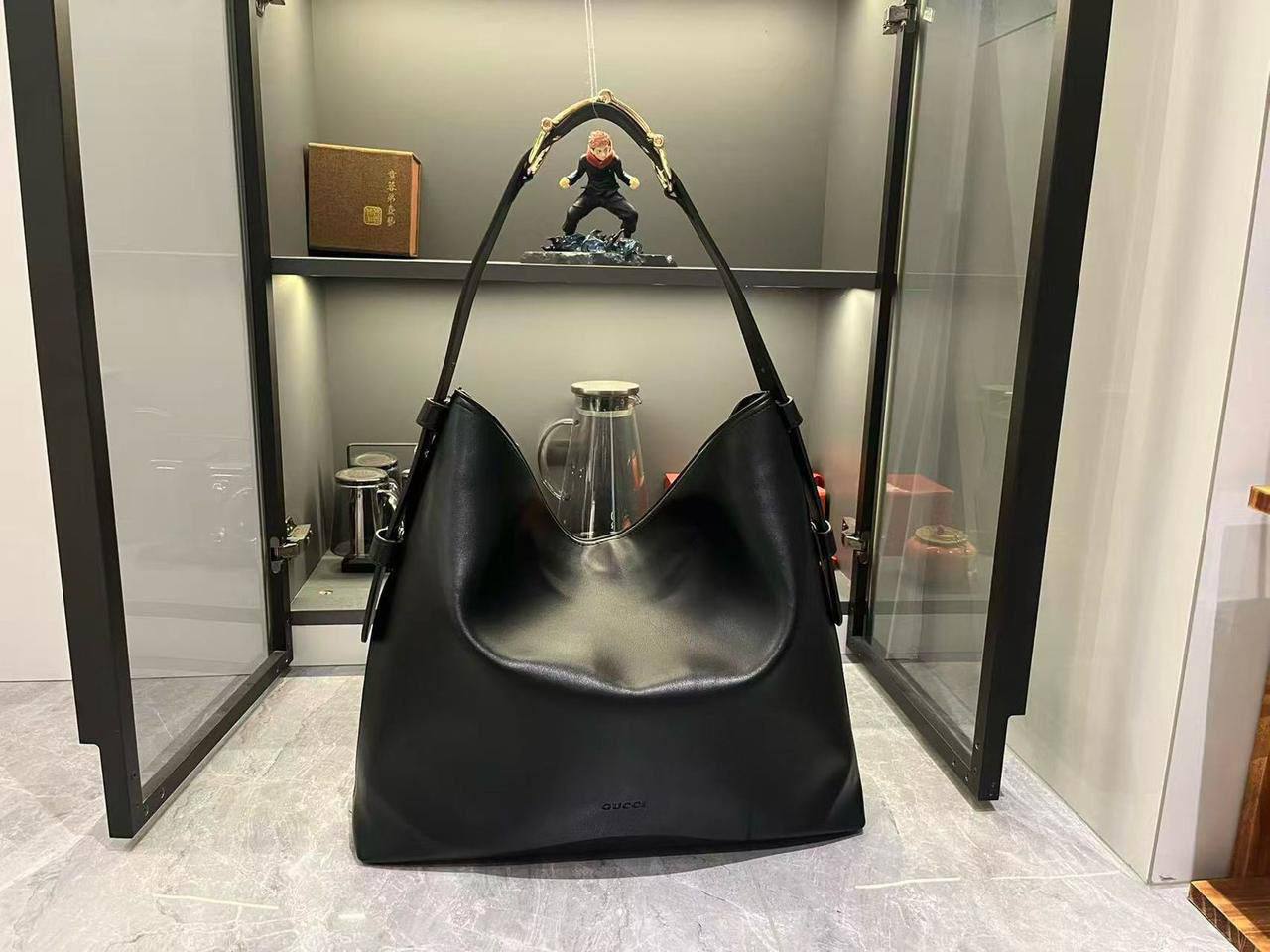 Gucci🙋🏻‍♀️💕
Master
40cm 🫶🏼🫶🏼 260 dhs✅

Zain297
♥️♥️♥️