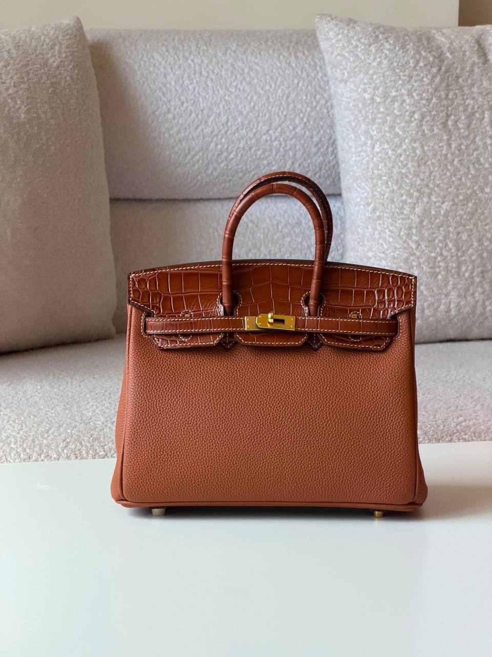 Hermes
Birkin 25cm💥Master quality ✅with box📦
610 dhs✅

Zain52
♥️♥️♥️