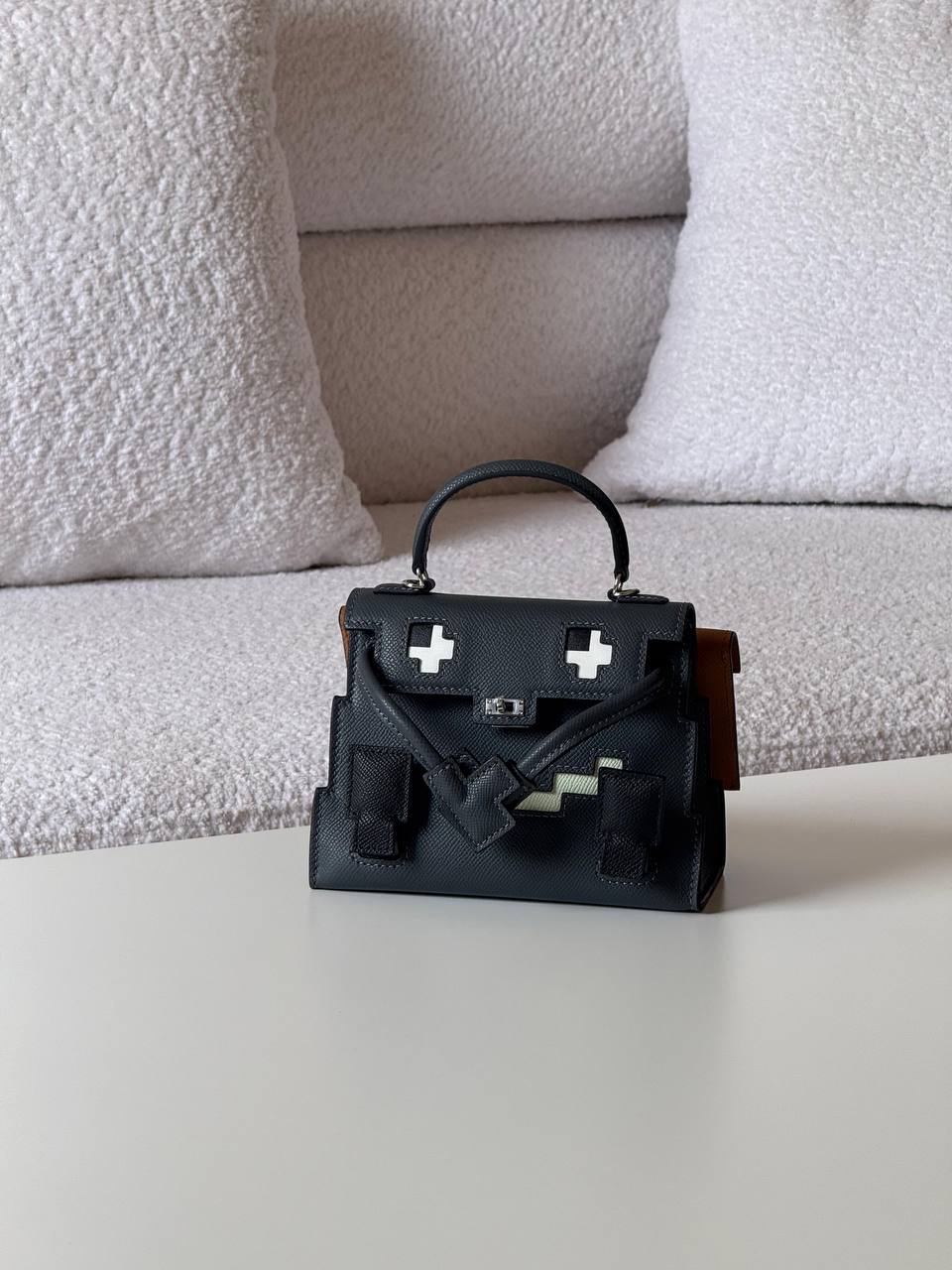 Hermes
doplex 21cm💥Master quality ✅with box📦
380 dhs🇦🇪

Zain52
♥️♥️♥️