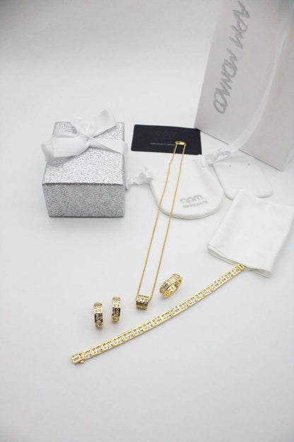 Apm set

250 dhs 

Zain122
♥️♥️♥️
