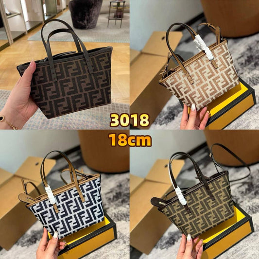 Fendi
85 dhs✅

Zain300
♥️♥️♥️
