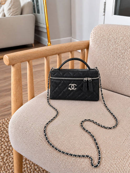 CHANEL 
SUPER MASTER QUALITY
AVAILABLE 

For Price 👇 WhatsApp✅
0568585901 
0507557372
0552275751 Owner Zain 👌

Zain307
♥️♥️♥️