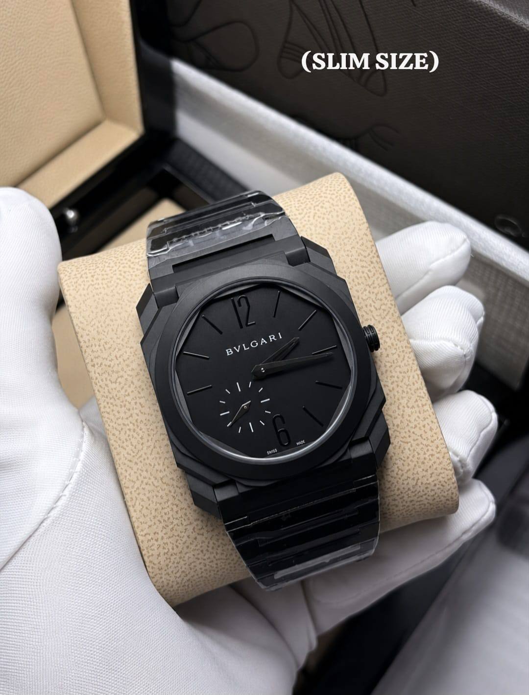 Bvlgari
 super slim watch for men good quality 
350 dhs🇦🇪🇦🇪

Zain59
♥️♥️♥️
