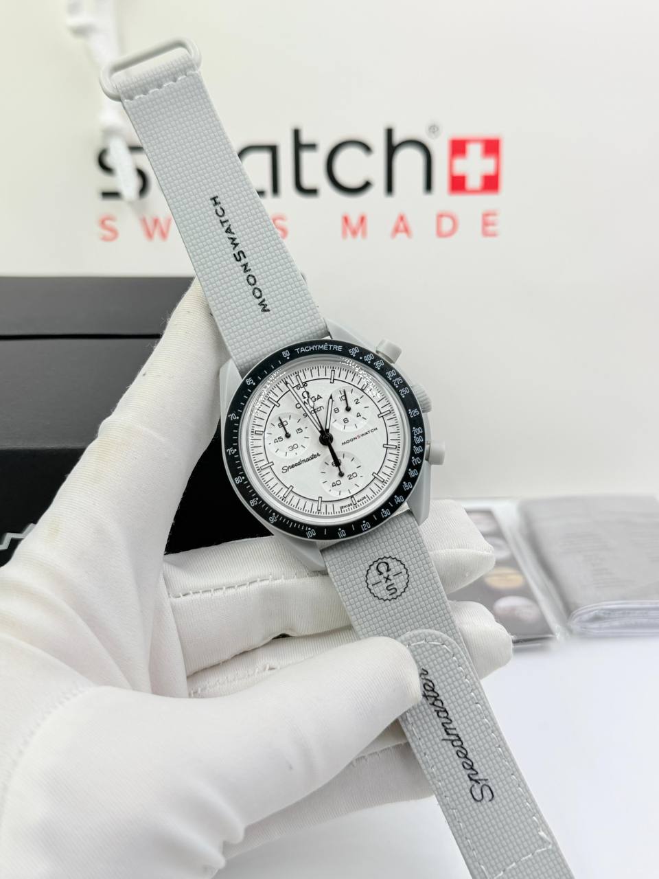 Omega
with  box 
🎁🎁🎁

105 dhs✅

Zain85
♥️♥️♥️