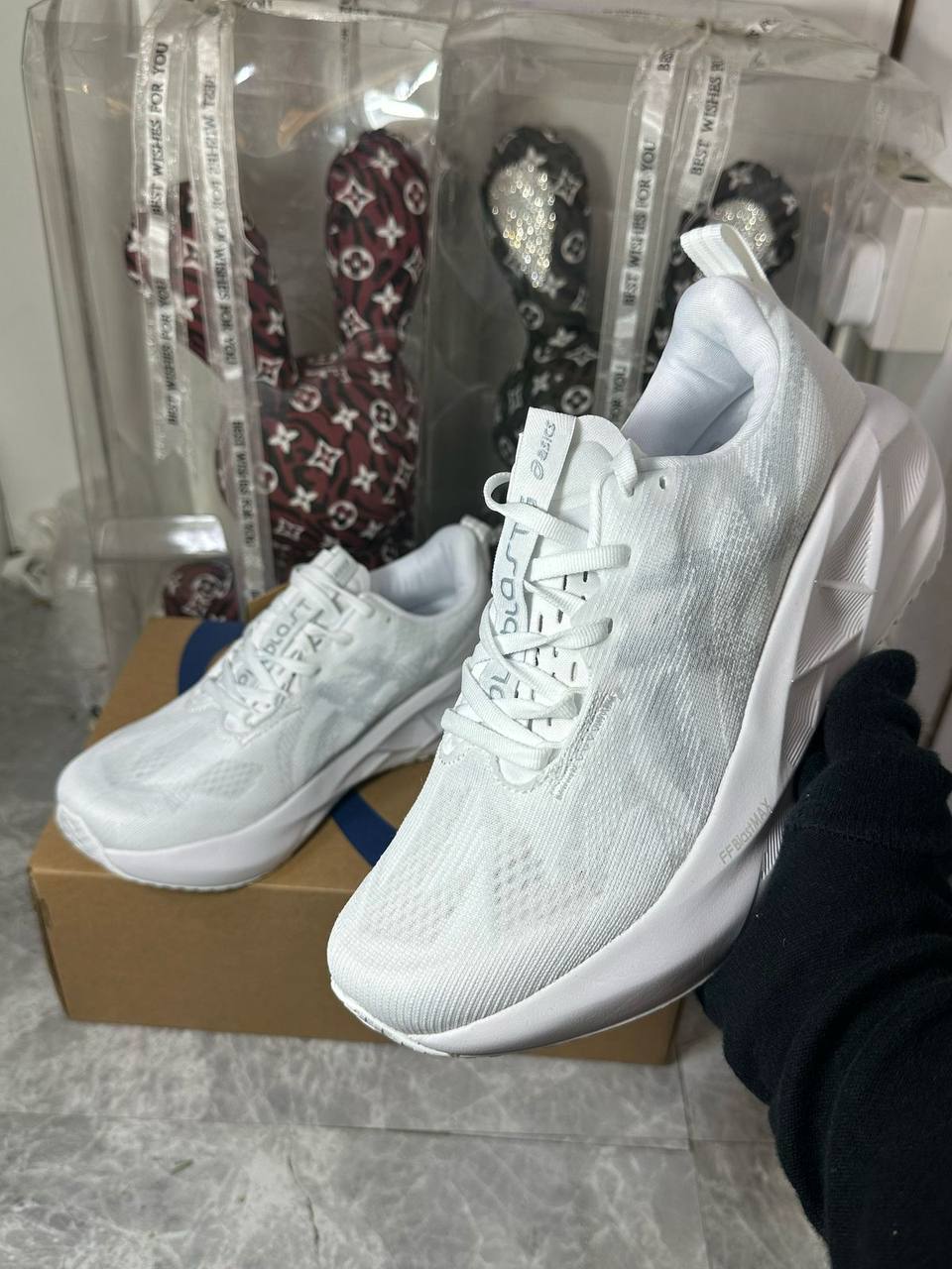 ASICS NOVABLAST 5 ‘White’🤍
36-45 AVAILABLE 🤩
220 dhs💓

Zain242
♥️♥️♥️