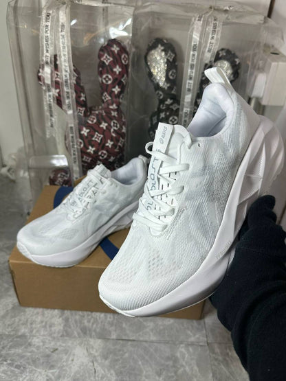 ASICS NOVABLAST 5 ‘White’🤍
36-45 AVAILABLE 🤩
220 dhs💓

Zain242
♥️♥️♥️