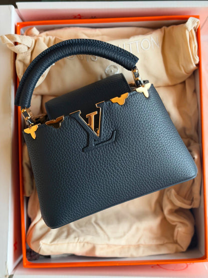 LV

For Price 👇 WhatsApp✅
0568585901 
0507557372
0552275751 Owner Zain 👌

ZainETAG 4
♥️♥️♥️