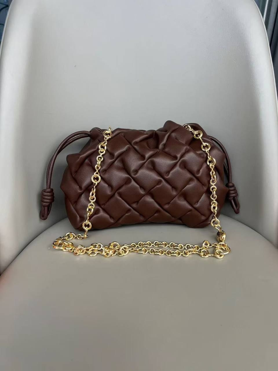 Loewe 
Master❣️❣️
320 dhs🇦🇪🇦🇪
#24cm🥰🥰

Zain228
♥️♥️♥️