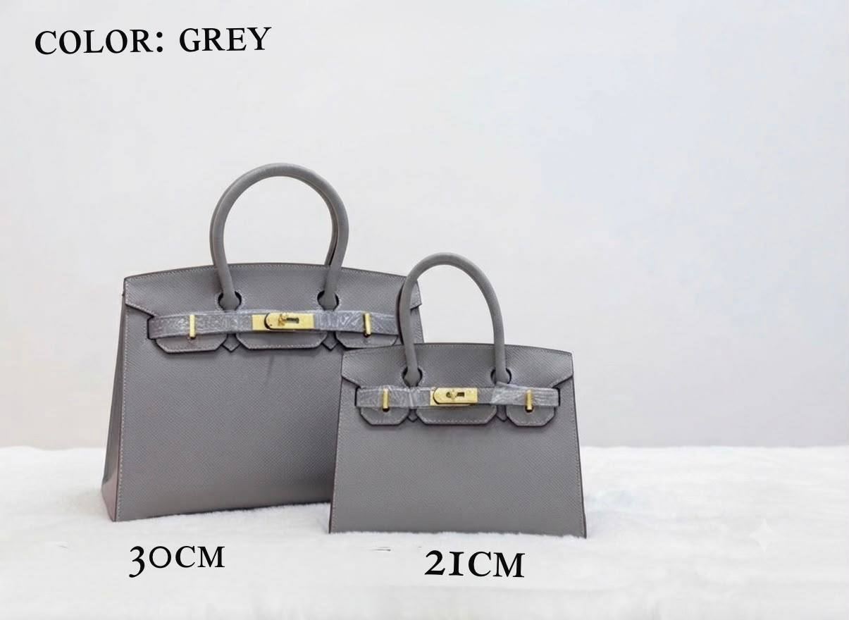 Hermes ʙᴇʀᴋɪɴs 
ʜᴀʀᴅ ʟᴇᴀᴛʜᴇʀ ᴍᴀᴛᴇʀɪᴀʟ
sɪᴢᴇ:ᴄʜᴇᴄᴋ!!!
      30ᴄᴍ-120 dhs✅
      25ᴄᴍ- 110 dhs✅
      21ᴄᴍ-   100 dhs✅

Zain56
♥️♥️♥️