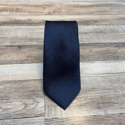 TIE
Master🌺🌺
180 dhs✅

Zain202
♥️♥️♥️