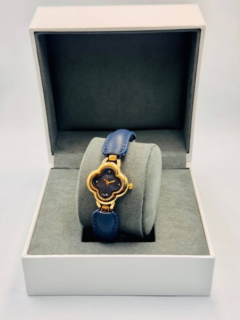 VCA Ladies 
offer price 
55 dhs✅

Zain08
♥️♥️♥️