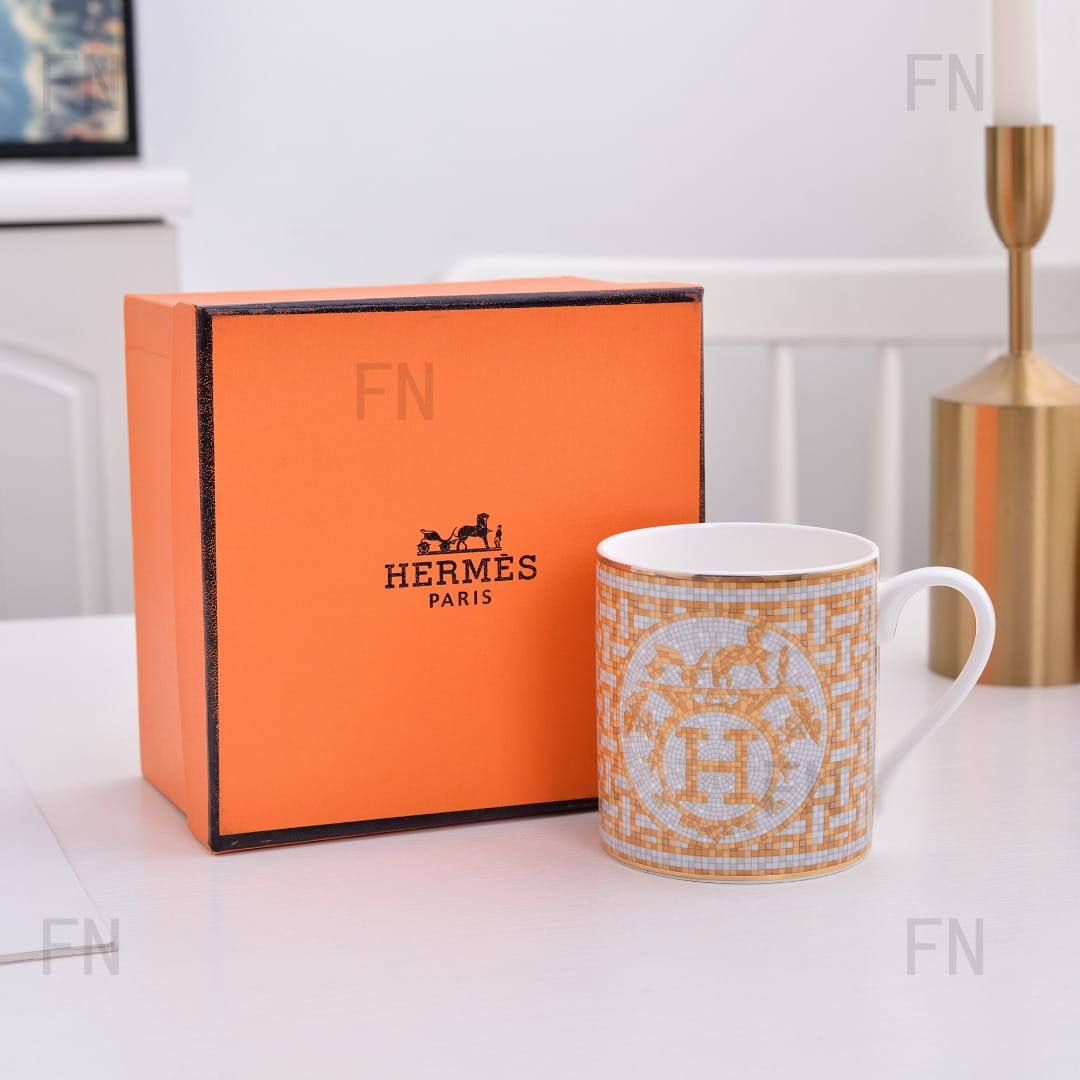 Branded mugs 

75 dhs

Zain205
♥️♥️♥️