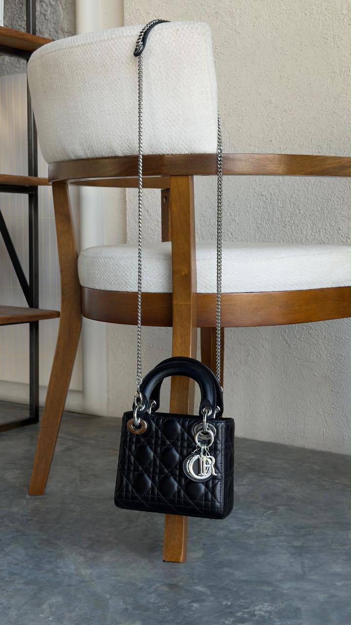 New collection ⚜️
DIOR 🩷
VIP quality 💎
Lady Dior Bag ✨
Size : 17 cm
For Price 👇 WhatsApp✅
0568585901 
0507557372
0552275751 Owner Zain 👌

Zain336
♥️♥️♥️