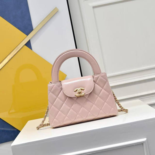 Chanel Master

New arrival 
master quality

420 dhs🪙💕

Zain228
♥️♥️♥️