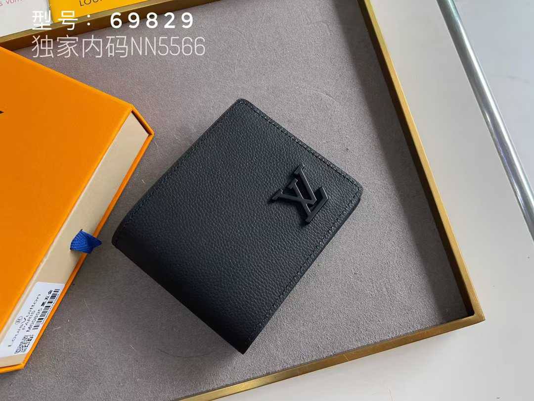 LV
Master💍💍
95 dhs💓

Zain10
♥️♥️♥️