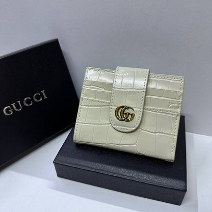 Wallet & Cardholder
 copy one 
with box 
🎁🎁🎁

55 dhs✅
leather 

Zain39
♥️♥️♥️