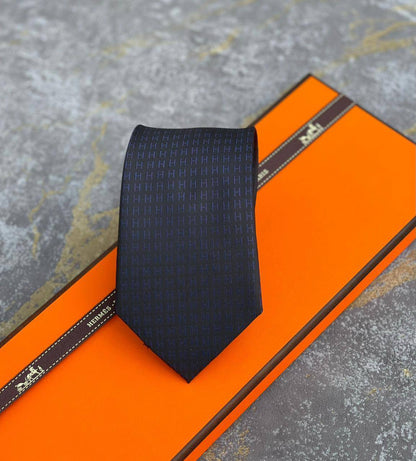 *Tie*
*Master quality*
180 dhs🪙💕

Zain179
♥️♥️♥️