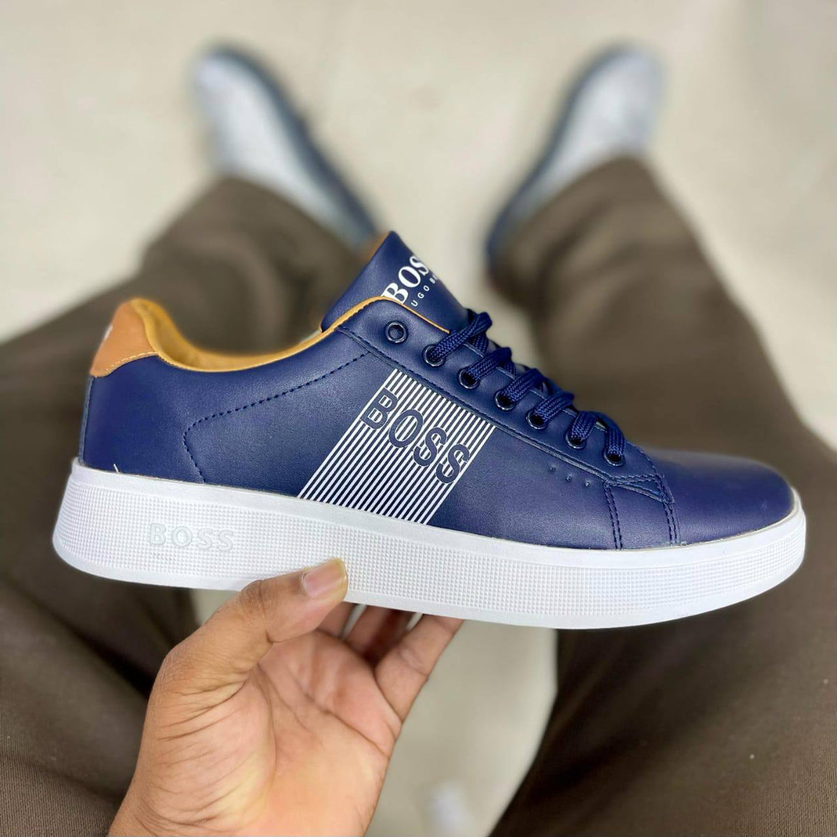 LV
Boss

110 dhs🇦🇪🇦🇪
40 to 44

Zain27
♥️♥️♥️