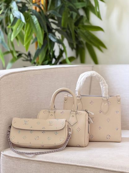 NEW COLLECTION
BRAND- LOUIS VUITTON 
SUPER MASTER QUALITY 
BOX WITH PAPER BAG

For Price 👇 WhatsApp✅
0568585901 
0507557372
0552275751 Owner Zain 👌

Zain267
♥️♥️♥️