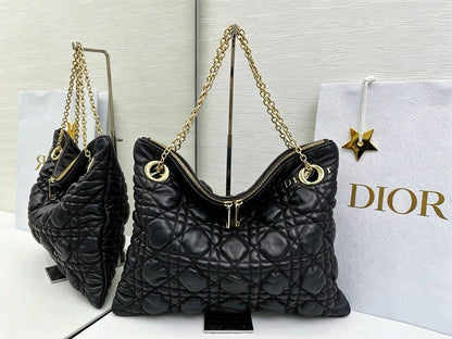 DIOR 

NEW DESIGN  

GOOD QUALITY 

110 DHS🇦🇪🇦🇪🇦🇪

Zain295
♥️♥️♥️
