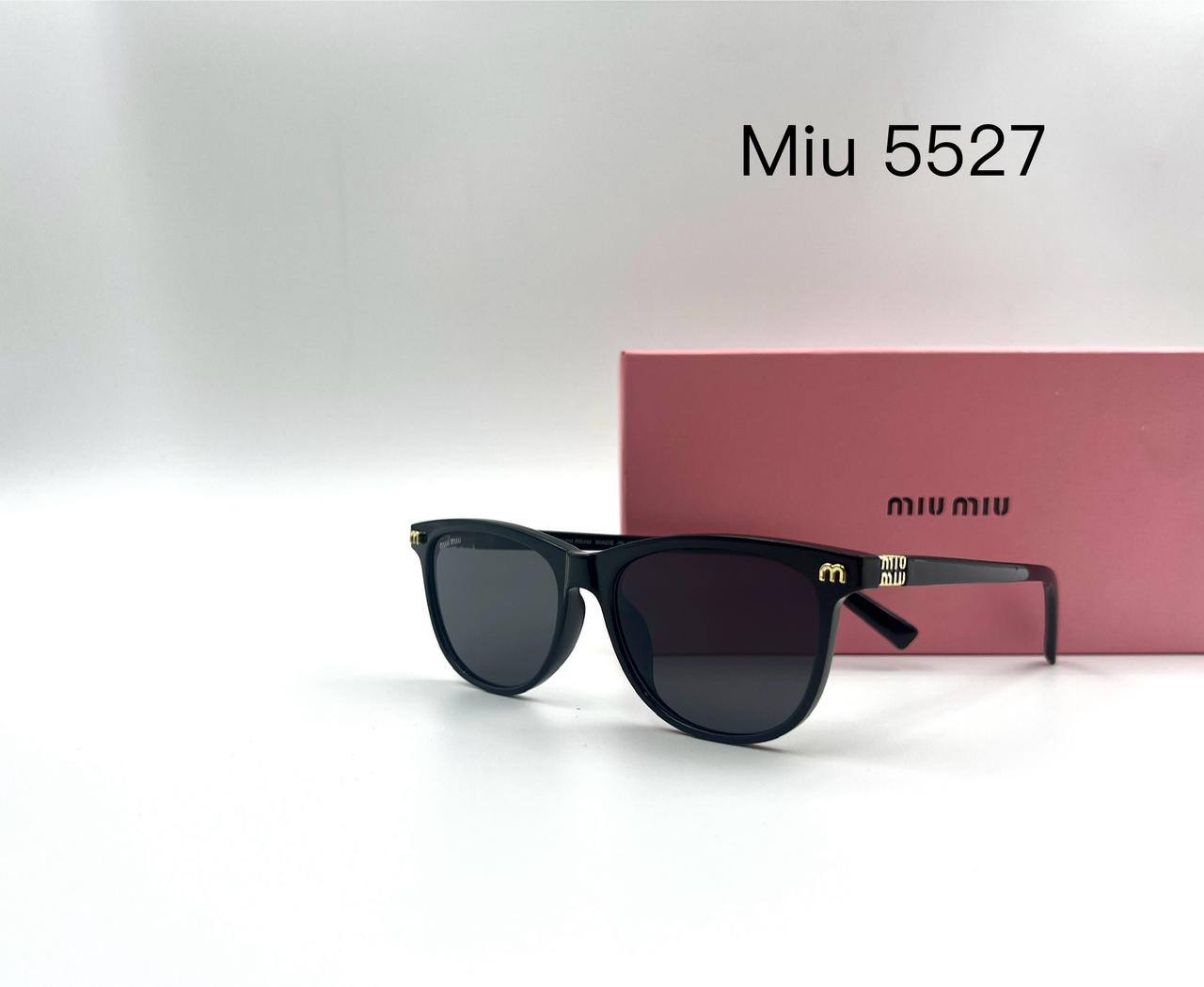 Miu Miu
Sunglasses 🕶️ 
good quality 💯
With master box 🗃️ 
50 dhs✅

Zain273
♥️♥️♥️