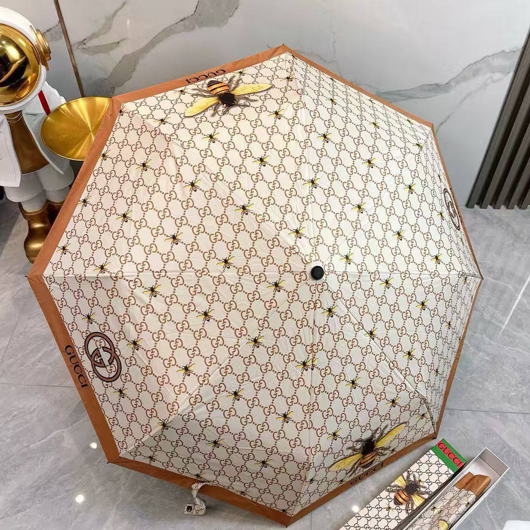 UMBRELLA ☔️*
Master quality 💯
With boxes 🗃️ 
75 dhs💓

Zain216
♥️♥️♥️